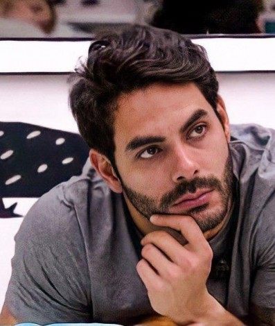 Em conversa com Pocah, sertanejo tentou justificar o coment&aacute;rio, mas assumiu seu erro para Fiuk - Reprodu&ccedil;&atilde;o