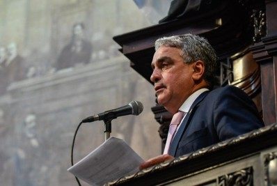 Alerj aprova PEC para financiar auxílio emergencial estadual