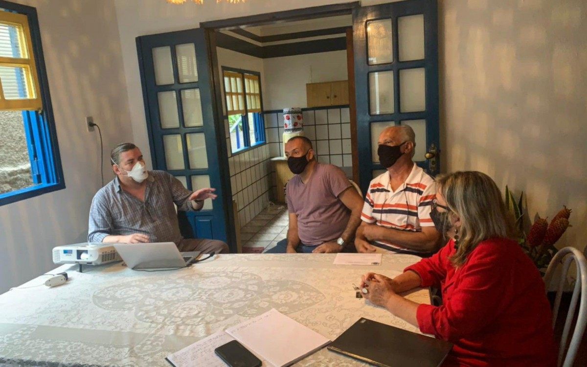 Turismo e Agricultura come&ccedil;am a discutir a realiza&ccedil;&atilde;o da Expo Caf&eacute; Varre-Sai, no Noroeste Fluminense.