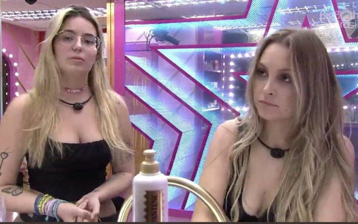 Viih Tube e Carla Diaz