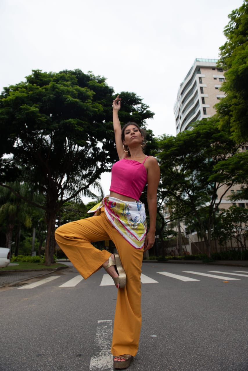 Gabi reuniu onze artistas em Angra para o reality - Divulgação