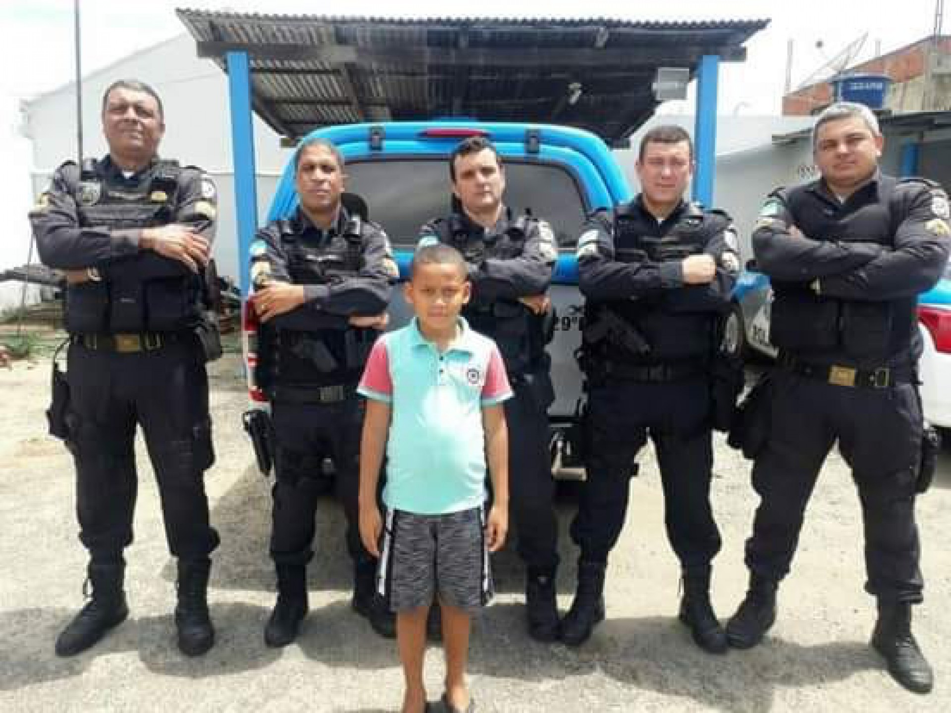 Davison antes da pandemia em visitas na 2&ordf; Cia do 29&deg; BPM. - Foto: arquivo pessoal/divulga&ccedil;&atilde;o