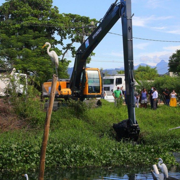 Programa Limpa Rio em Mag&eacute; deve ser conclu&iacute;da em at&eacute; seis meses