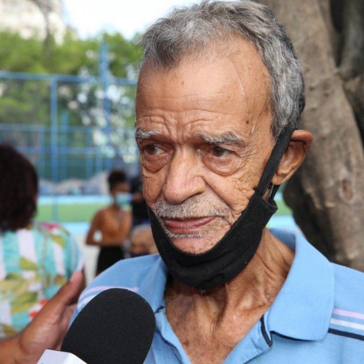 Vacina&ccedil;&atilde;o da Covid-19 em Duque de Caxias