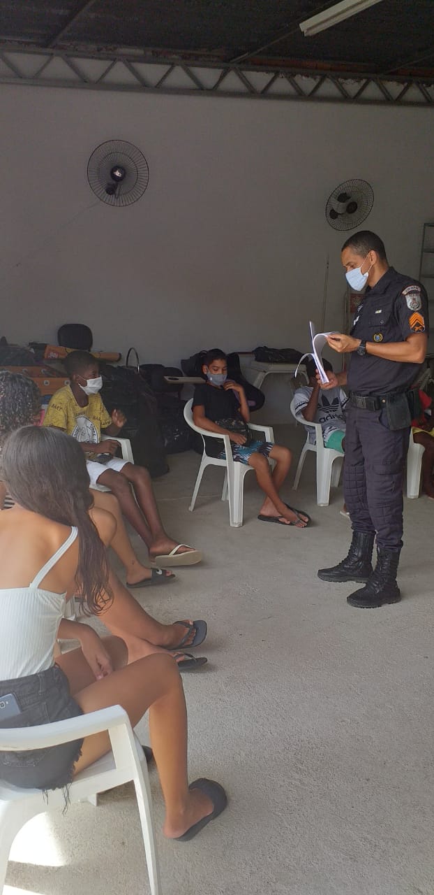 Fortalecendo a inclus&atilde;o social em libras e desenvolvendo a arte da m&uacute;sica.  - Foto: divulga&ccedil;&atilde;o
