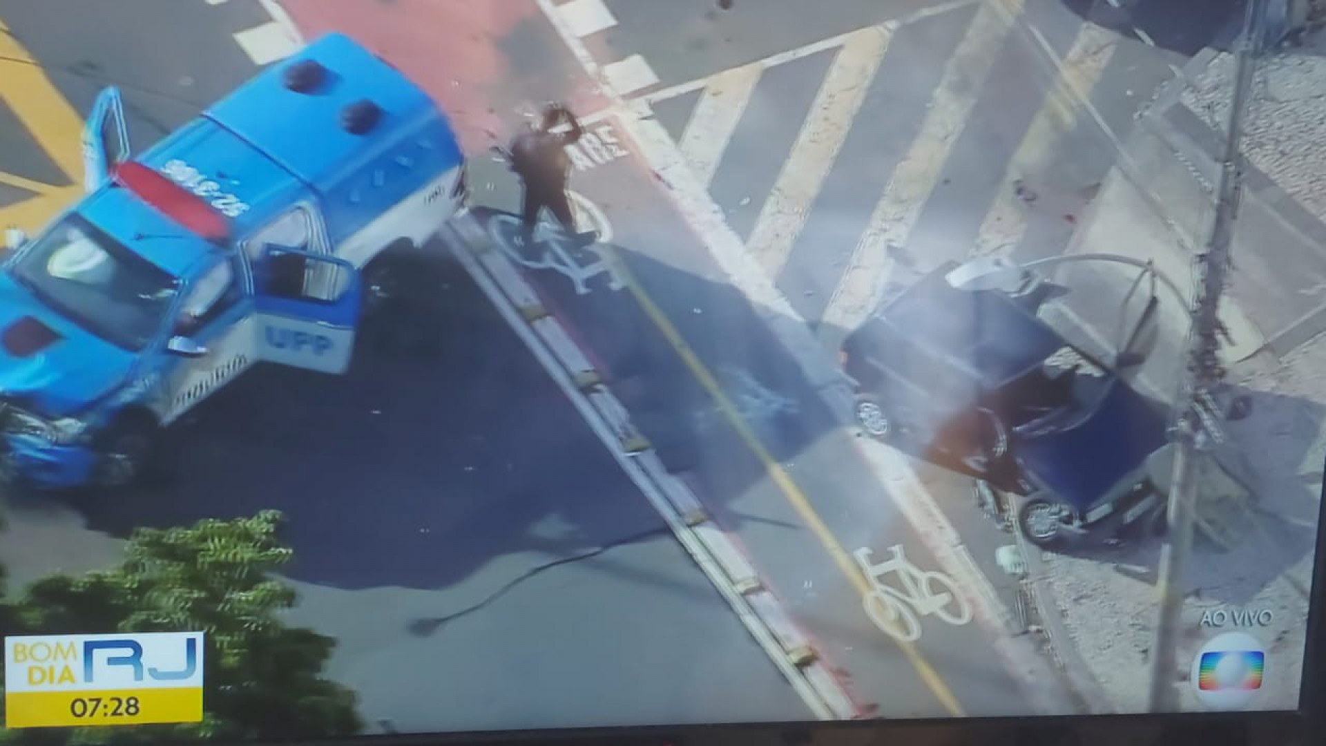 Acidente na Avenida Maracanã - Reprodução TV Globo