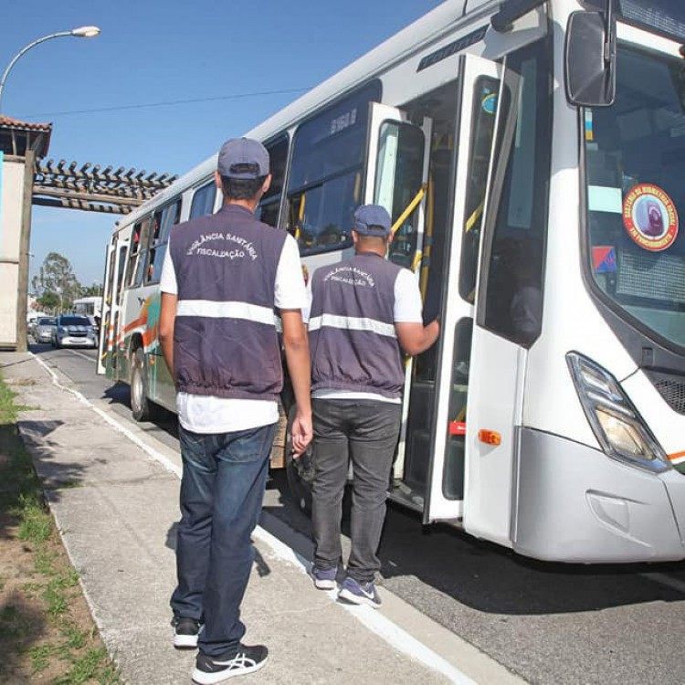 Primeiro dia do novo decreto com fiscaliza&ccedil;&atilde;o ostensiva em B&uacute;zios contra a Covid-19