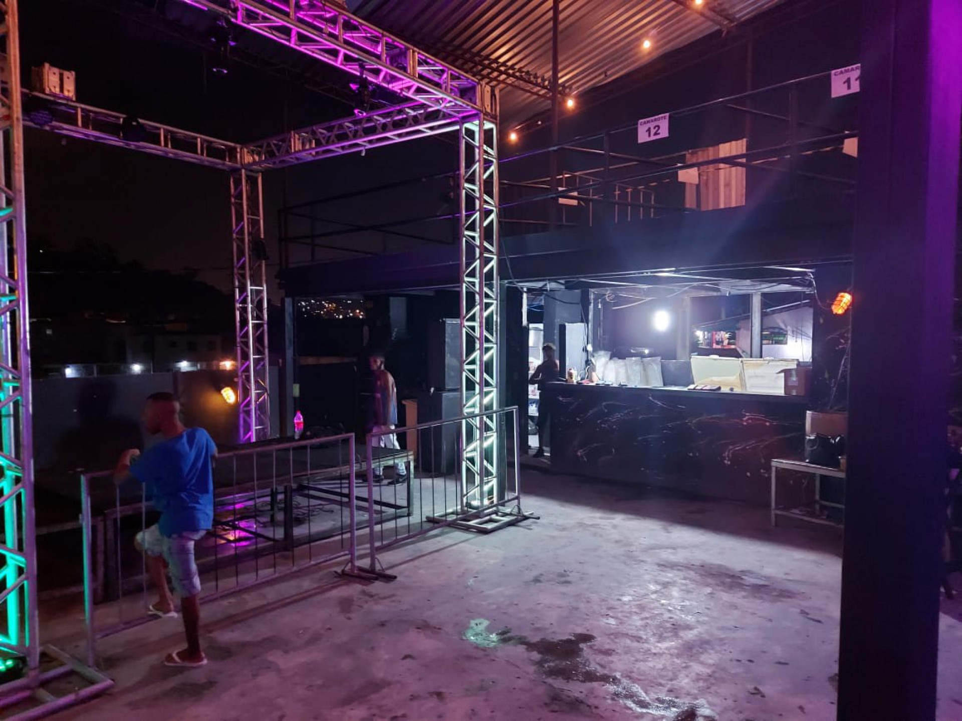 'Fiscais do lockdown' impedem realização de baile funk em São Gonçalo
