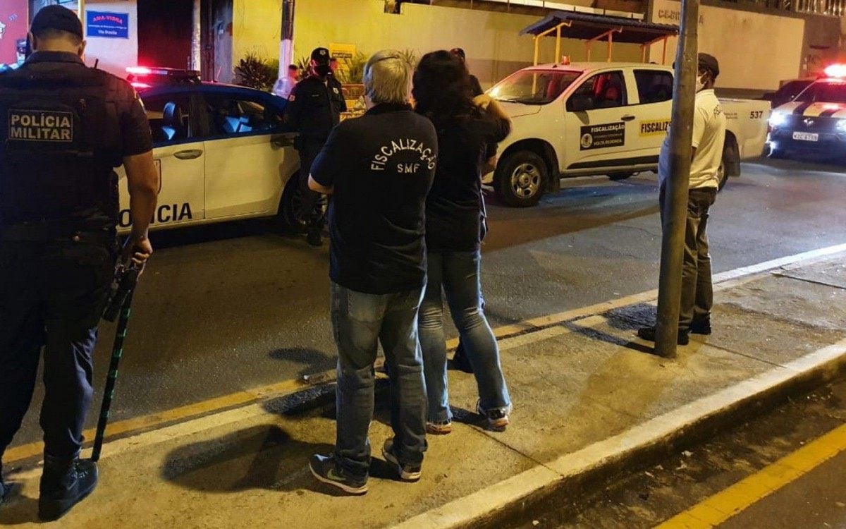 Força-tarefa acaba com baile funk em via pública e interdita mais um bar em Volta Redonda - Divulgação