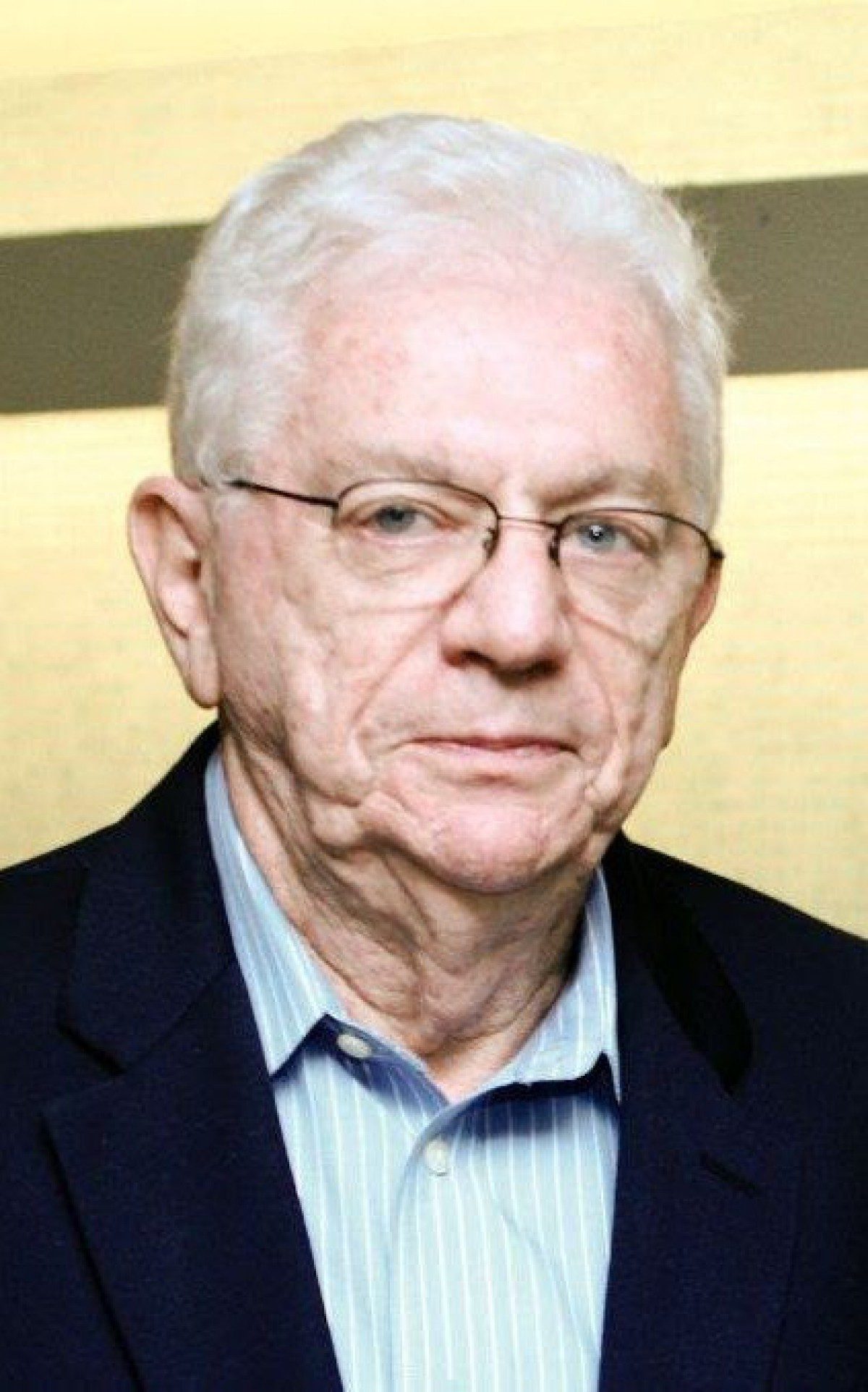 Simon Schwartzman lan&ccedil;a seu novo livro, Falso Mineiro, em live nesta quarta-feira