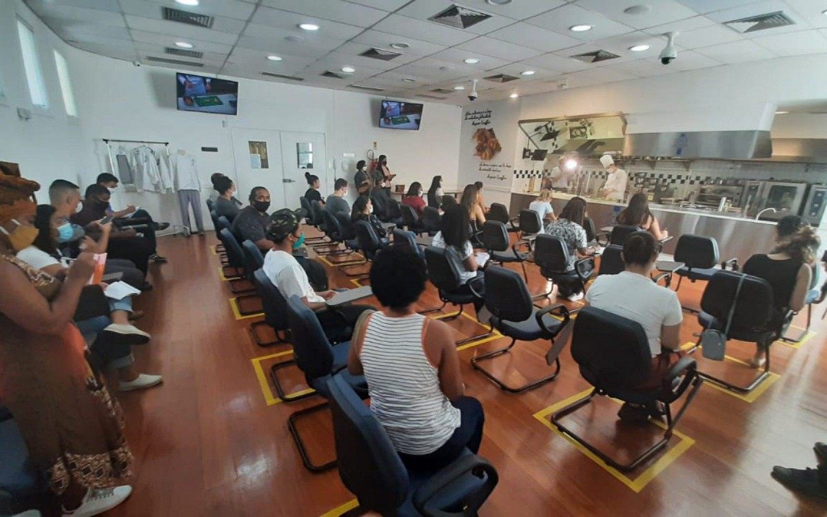 Governo do Estado e Le Cordon Bleu selecionam 25 bolsistas para estudar no renomado instituto internacional de culin&aacute;ria