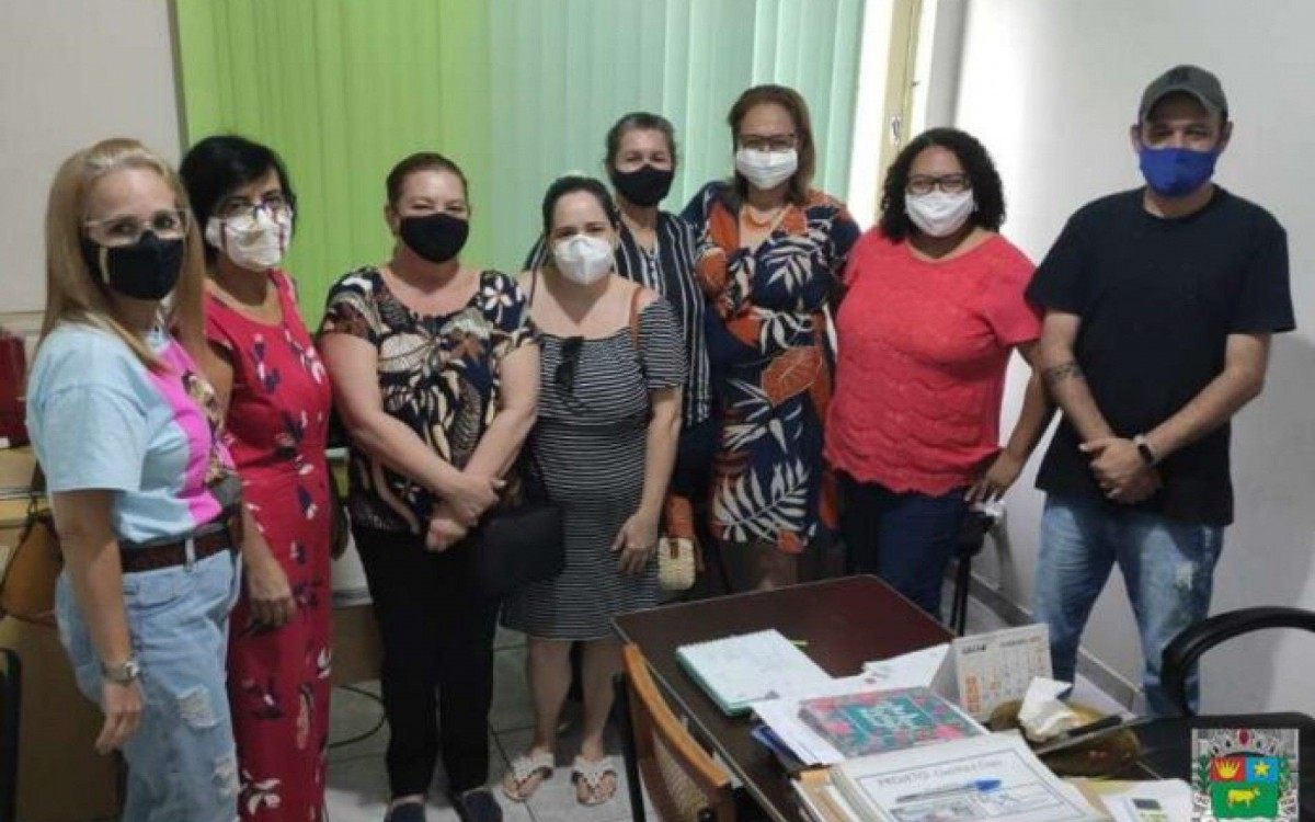 Apoio para a formaliza&ccedil;&atilde;o de uma Associa&ccedil;&atilde;o de Artes&otilde;es de Bom Jesus do Itabapoana (CNPJ) &eacute; uma das a&ccedil;&otilde;es para o ano.