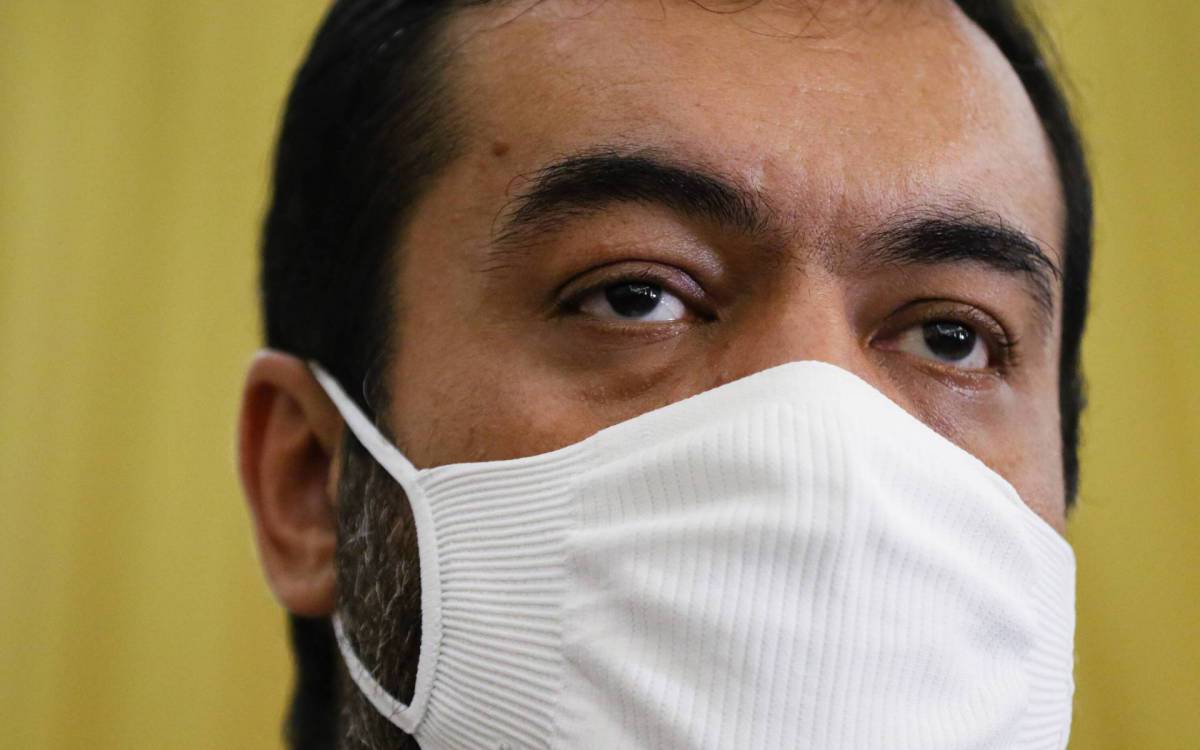 Cl&aacute;udio Castro