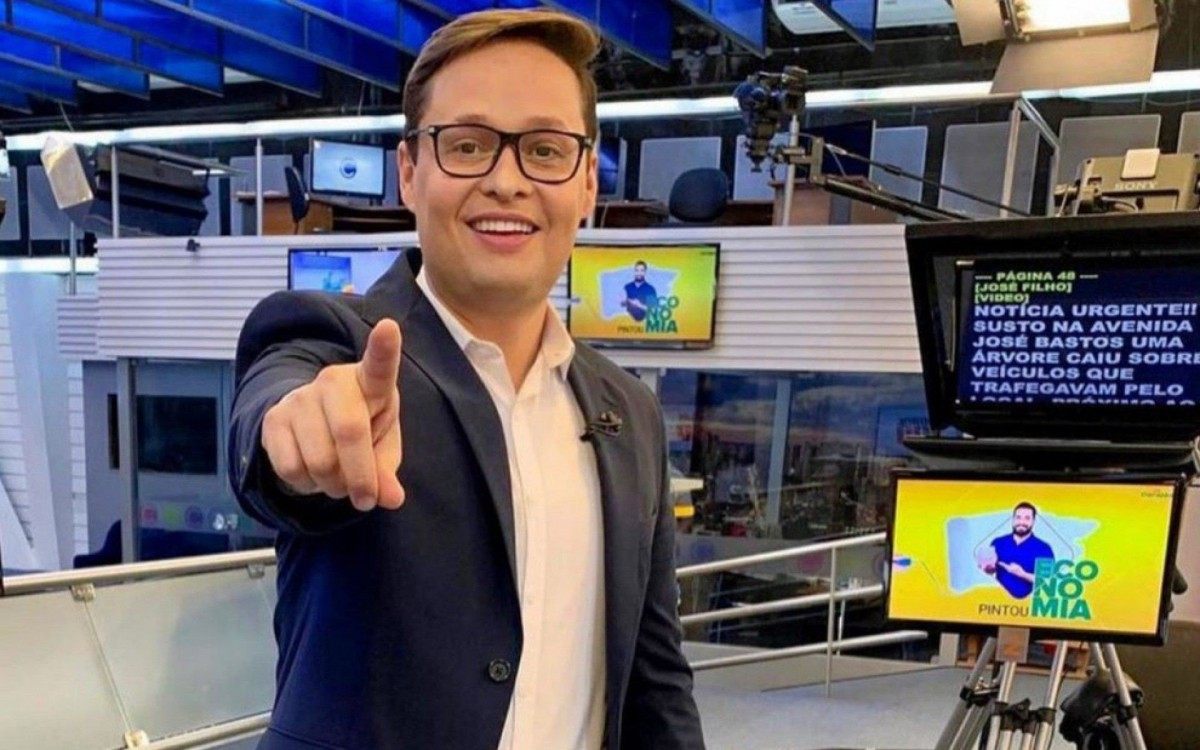 José Filho Cavaco é demitido de afiliada da Record após discussão com apoiador de Bolsonaro