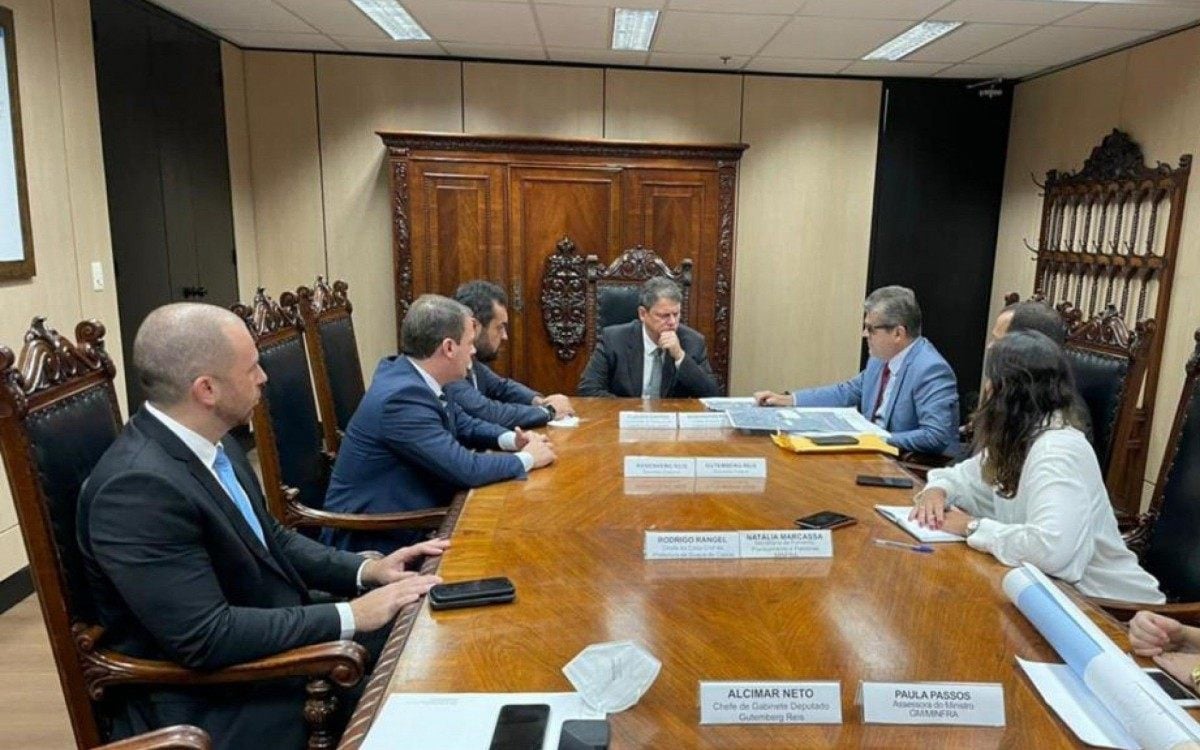 Washington Reis em reunião em Brasília - Divulgação
