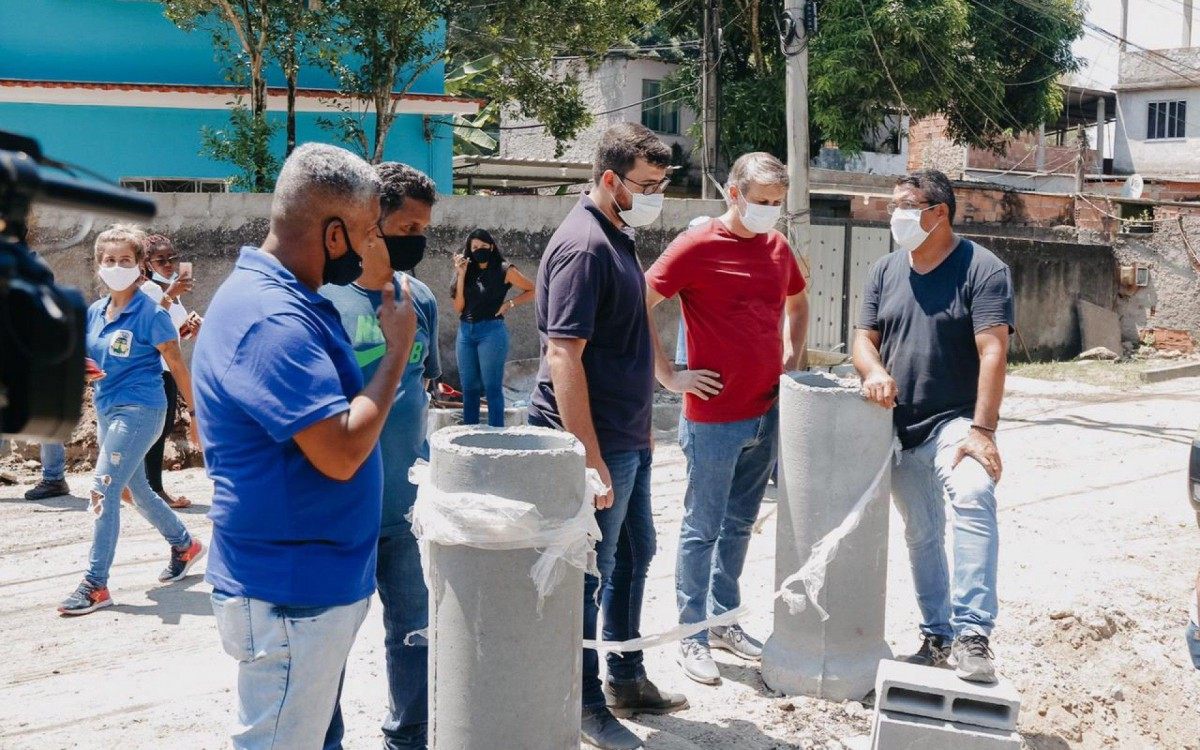 Prefeitura de Magé realiza obra no Suruí - Alvaro Carvalho/ Divulgação