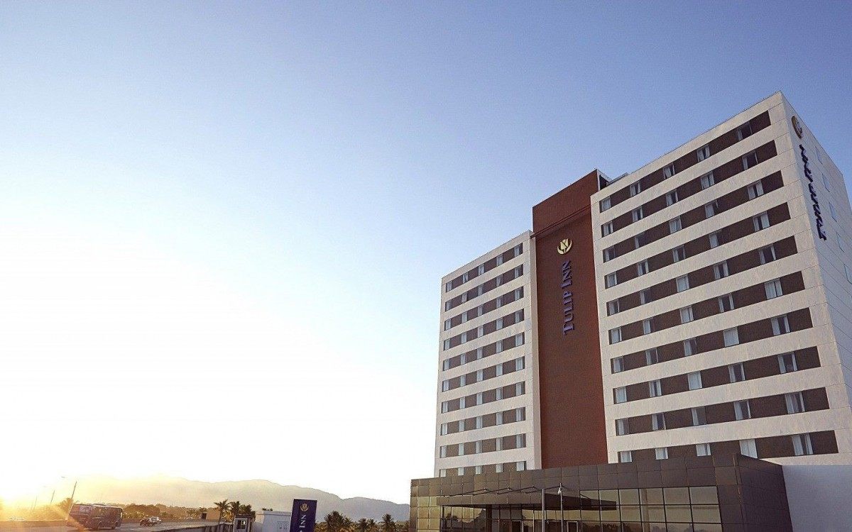 Pr&eacute;dio de 10 andares e 200 quartos fica na Rio-Santos, ao lado do shopping P&aacute;tioMix, bem na entrada da cidade de Itagua&iacute;