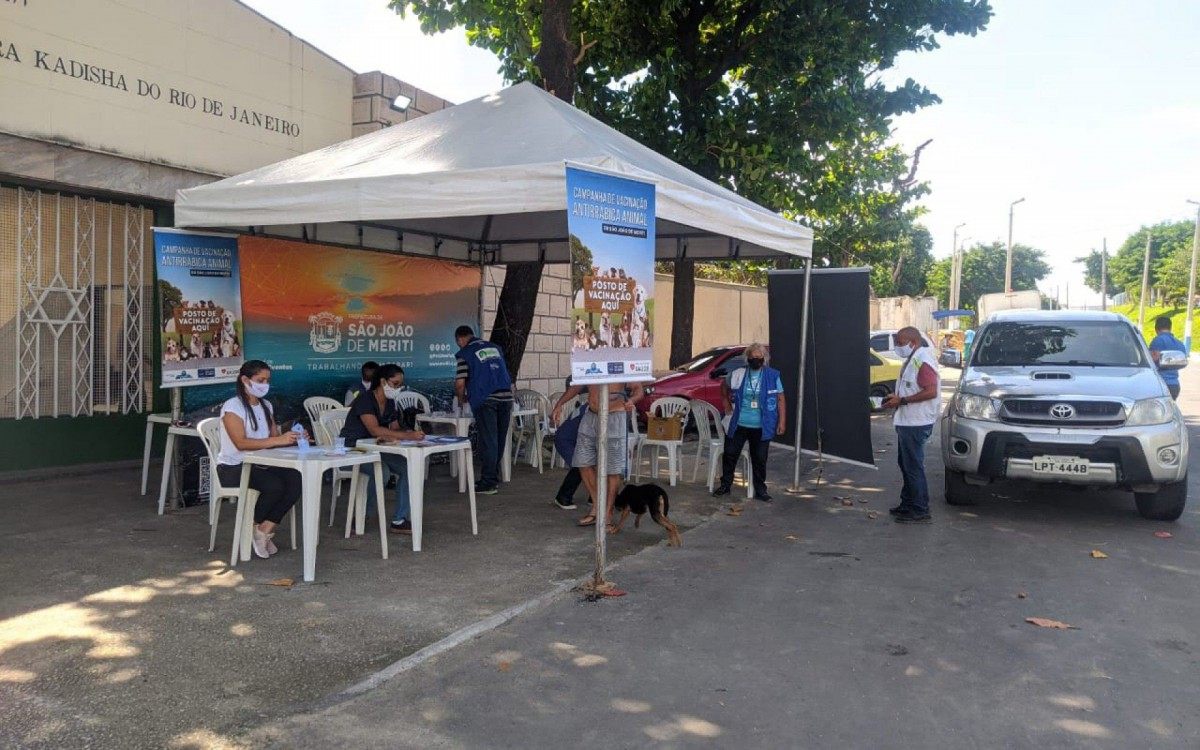 O evento foi realizado ao longo desta quinta-feira (18), em dois pontos do bairro Vila Rosali