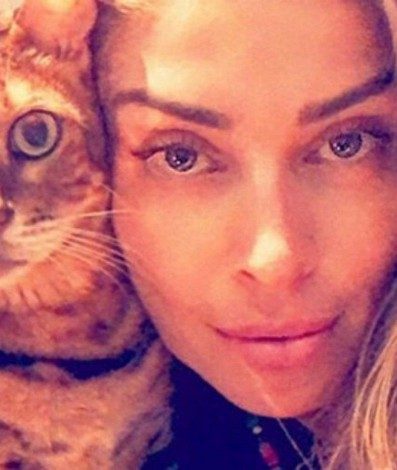 Grazi e o gatinho Sol. Fonte: Canal do Pet - iG  - Reprodução/Instagram