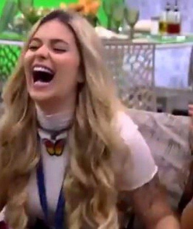 Tha&iacute;s, Viih Tube e Juliette - Reprodu&ccedil;&atilde;o