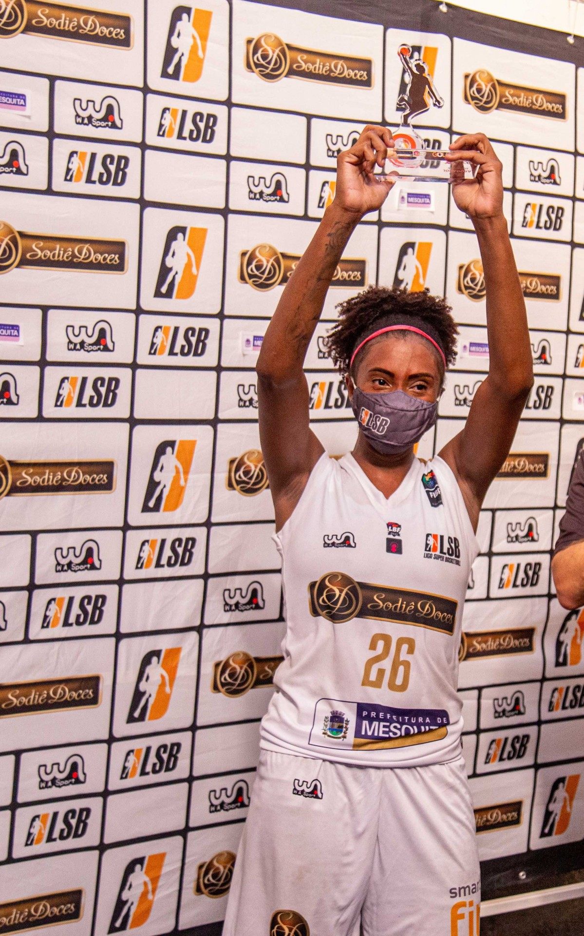 Basquete Feminino de Mesquita vence Ituano por 82 X 77