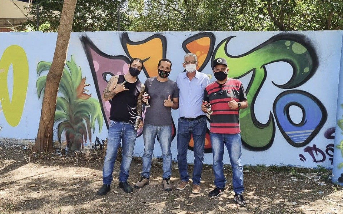 Capit&atilde;o Nelson: 'Estamos alinhando um cronograma de revitaliza&ccedil;&atilde;o dos viadutos que, em breve, receber&atilde;o as artes dos principais grafiteiros de S&atilde;o Gon&ccedil;alo'