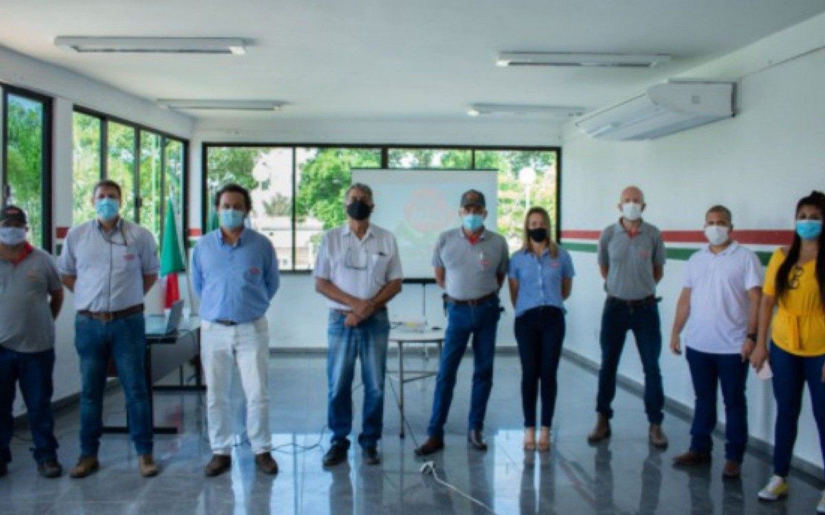 Secretaria Municipal de Desenvolvimento Econ&ocirc;mico, Trabalho e Renda recebeu os representantes da empresa Nutrimax - Nutri&ccedil;&atilde;o Animal