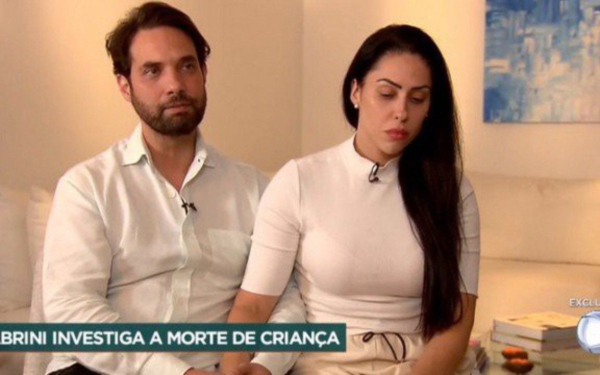 Jairinho e Monique em entrevista ao Domingo Espetacular - Reprodução/TV