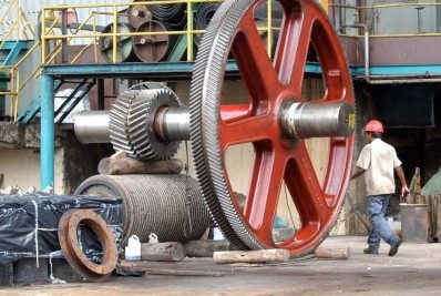 Produção industrial caiu em junho, aponta IBGE