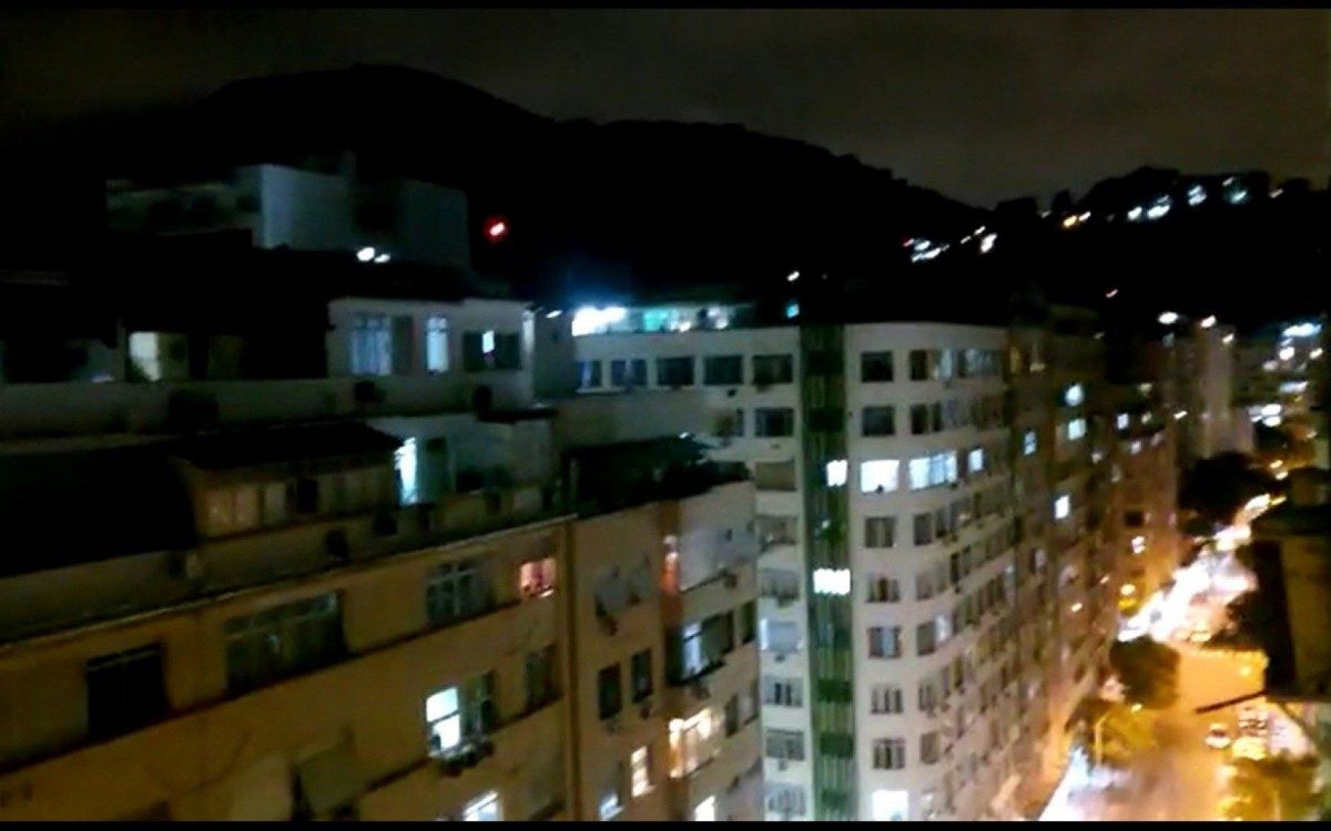 Panela&ccedil;o &eacute; ouvido em Copacabana, Zona Sul