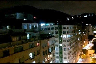 Vídeo: Diversos bairros do Rio registram panelaço durante discurso de Bolsonaro