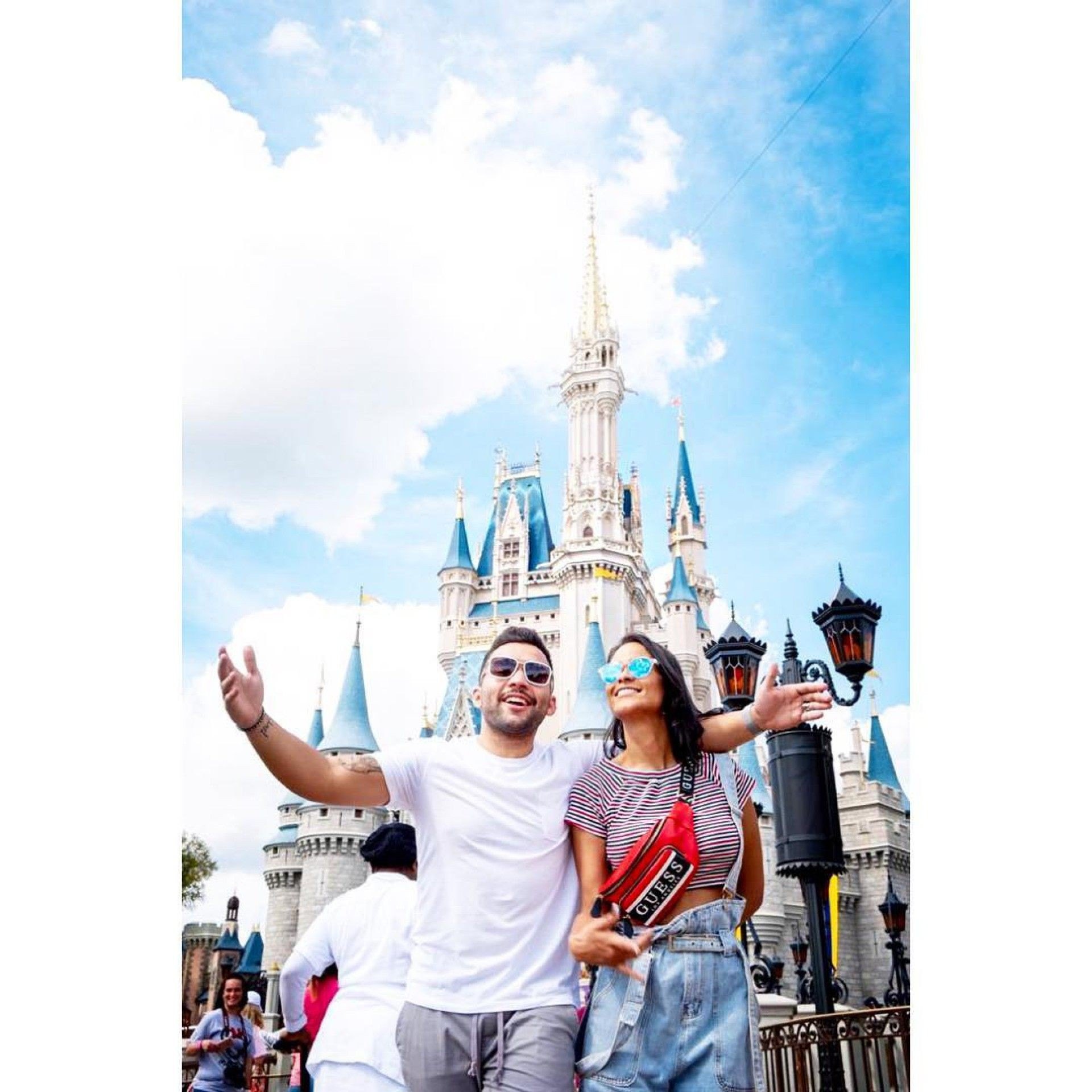 Jonathan Costa e Carolina Santos - Reprodução