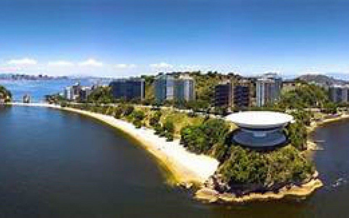 No projeto, &eacute; feita uma an&aacute;lise do crescimento do munic&iacute;pio nos &uacute;ltimos 8 anos