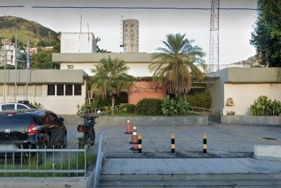 Adolescente é ferido por estilhaços em troca de tiros entre criminosos no Campinho