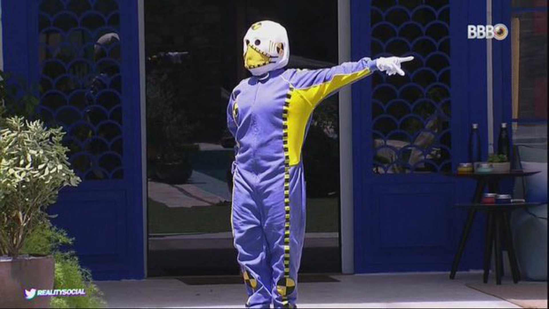 Carla vestida de Dummy - Reprodução / Tv Globo