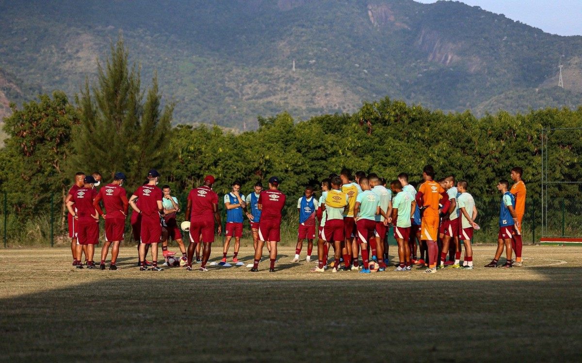 Roger ter&aacute; mais op&ccedil;&otilde;es para utilizar no Fluminense