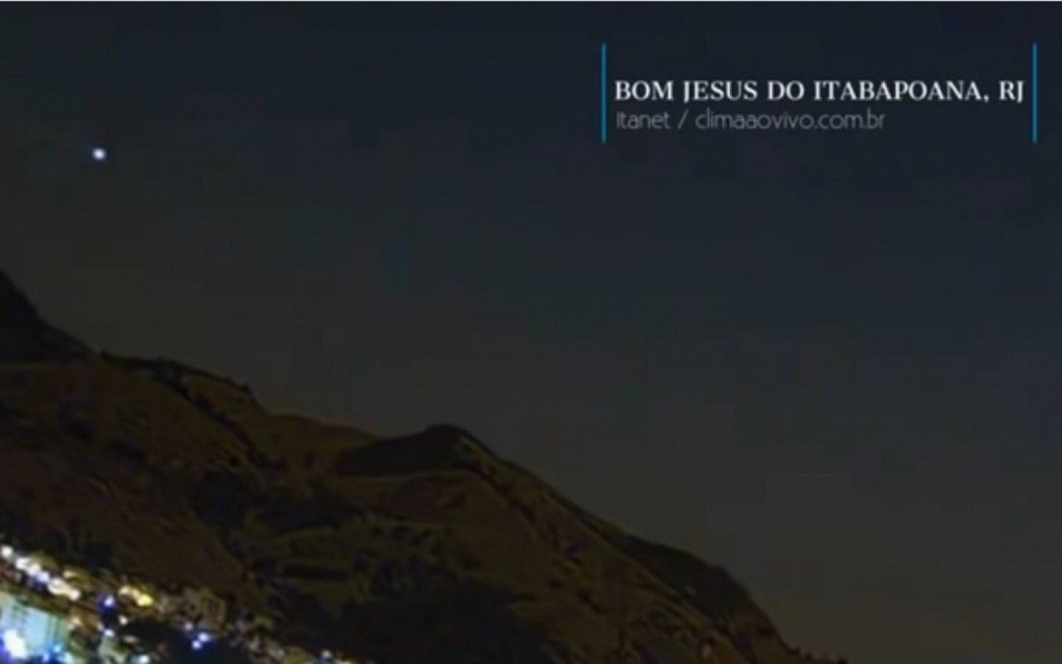 No c&eacute;u do Noroeste Fluminense: C&acirc;meras registram meteoro em Itaperuna e Bom Jesus do Itabapoana.