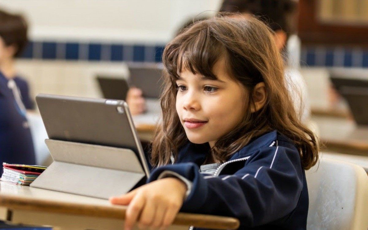 Os pais podem ajudar, e muito, no processo de alfabetiza&ccedil;&atilde;o dos pequenos