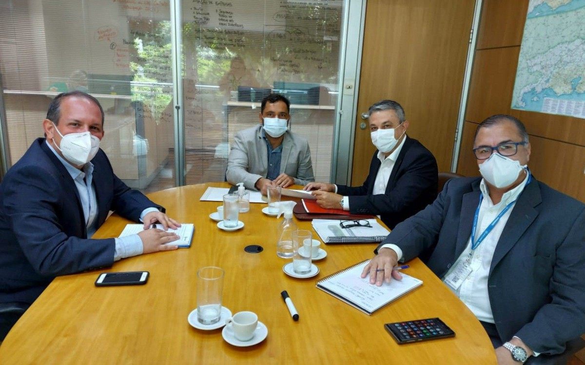 Reuni&atilde;o aconteceu nesta quinta (25)