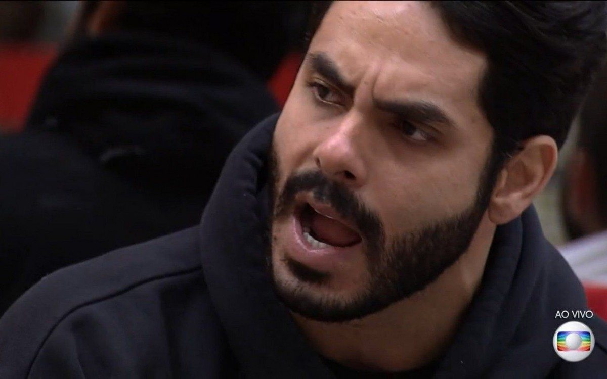 Pared&atilde;o deste domingo foi marcado por muitas brigas e discuss&otilde;es