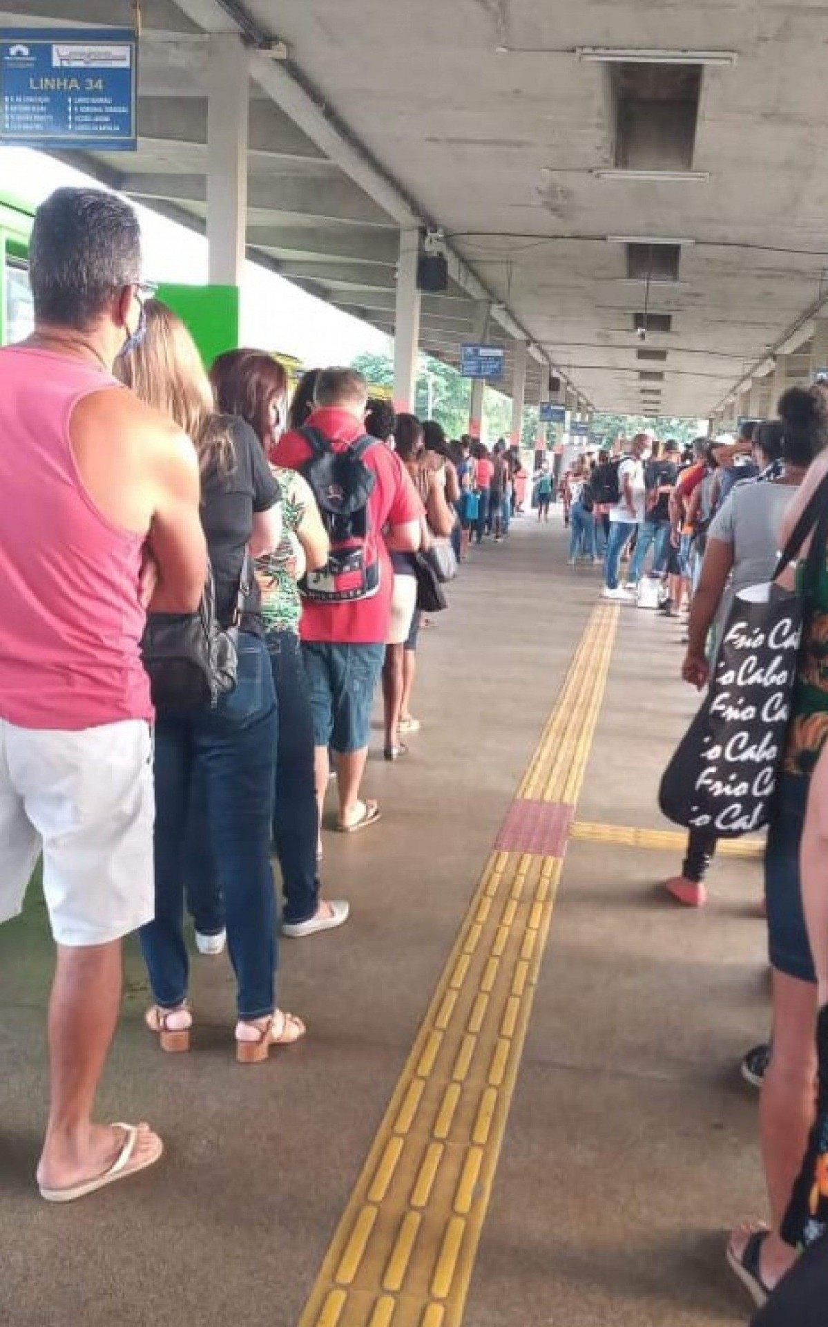 No Terminal de Niter&oacute;i, houve reclama&ccedil;&otilde;es e registro de aglomera&ccedil;&atilde;o 