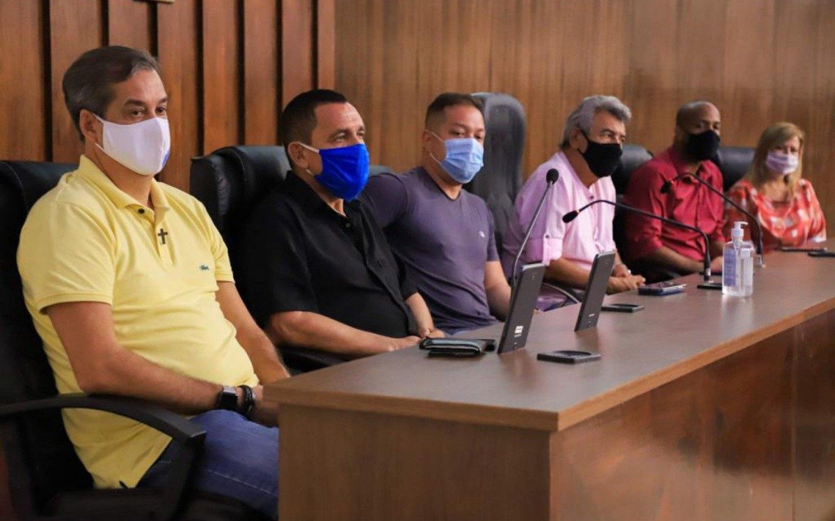 Temas como mobilidade, cultura, meio ambiente, economia e geografia do munic&iacute;pio foram abordados no encontro