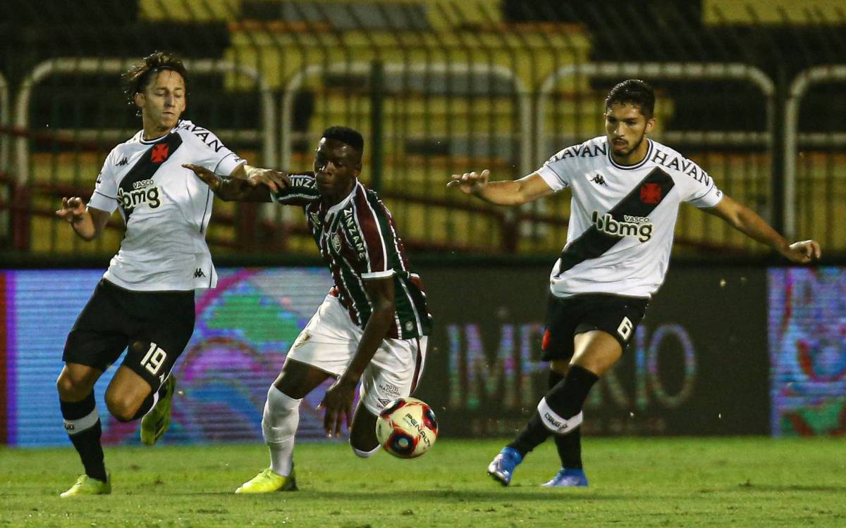 Galarza, Luiz Henrique e Andrey: jovens talentos de Vasco e Flu