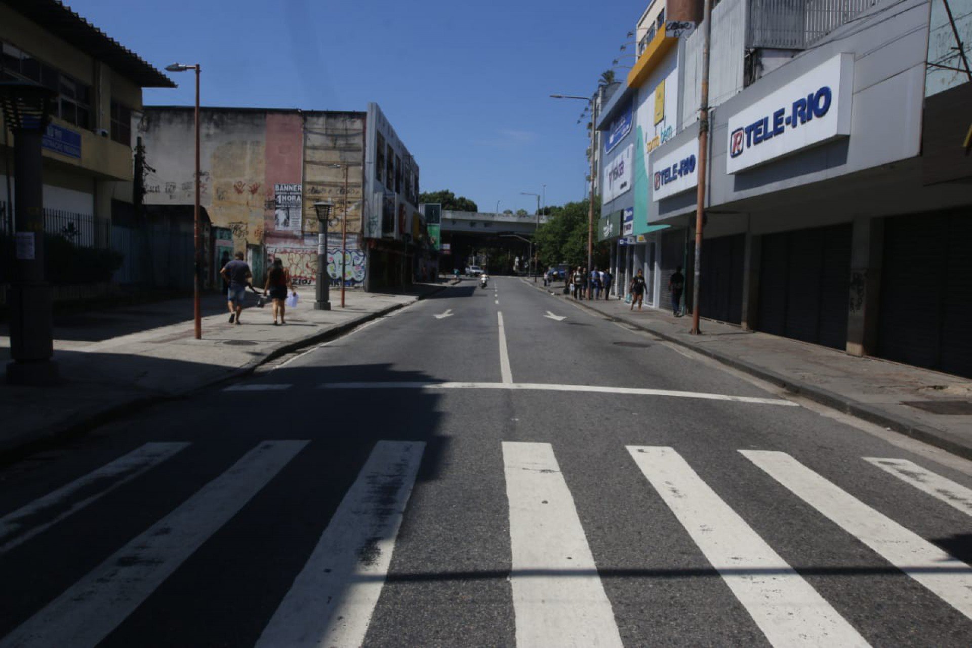 Rua Carvalho de Souza, em Madureira, Zona Norte do Rio - Reginaldo Pimenta/Agência O DIA
