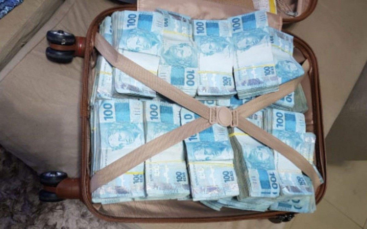 PF realiza operação em 12 Estados