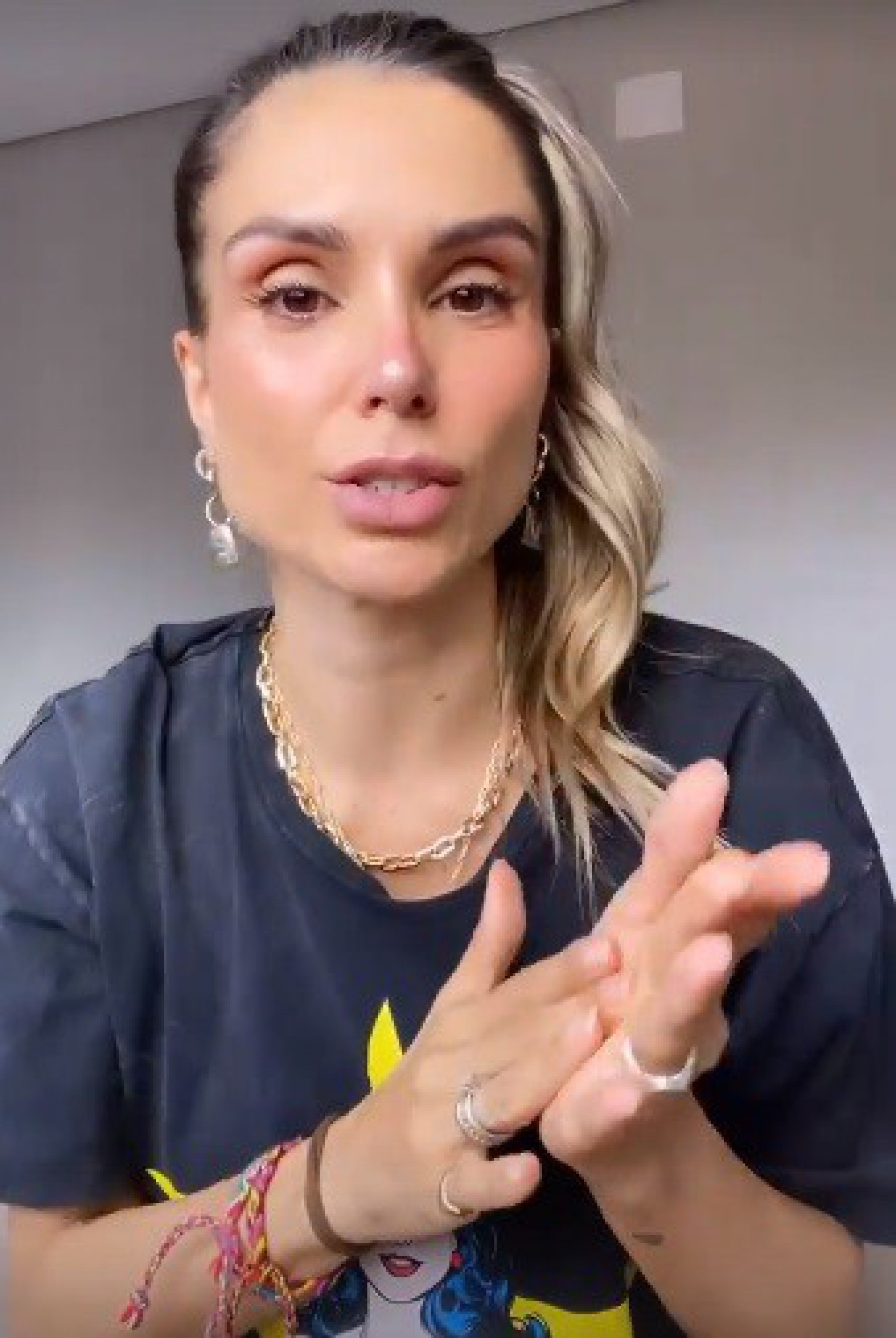 Flávia Viana - Reprodução