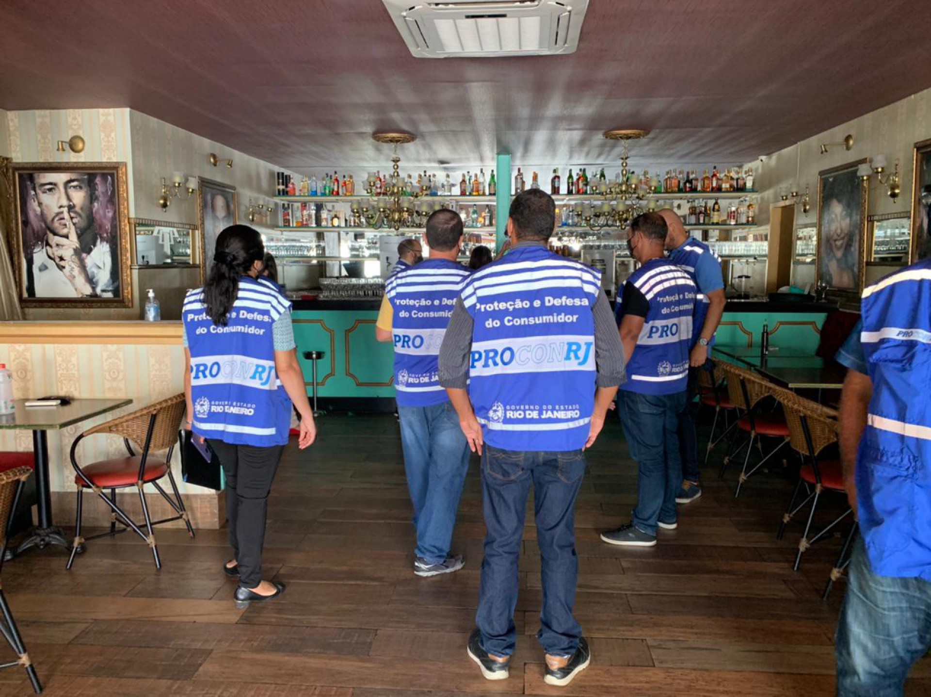 Procon-RJ realiza ação de fiscalização na Zona Oeste contra estabelecimentos e empresas de festas - Divulgação/Procon RJ
