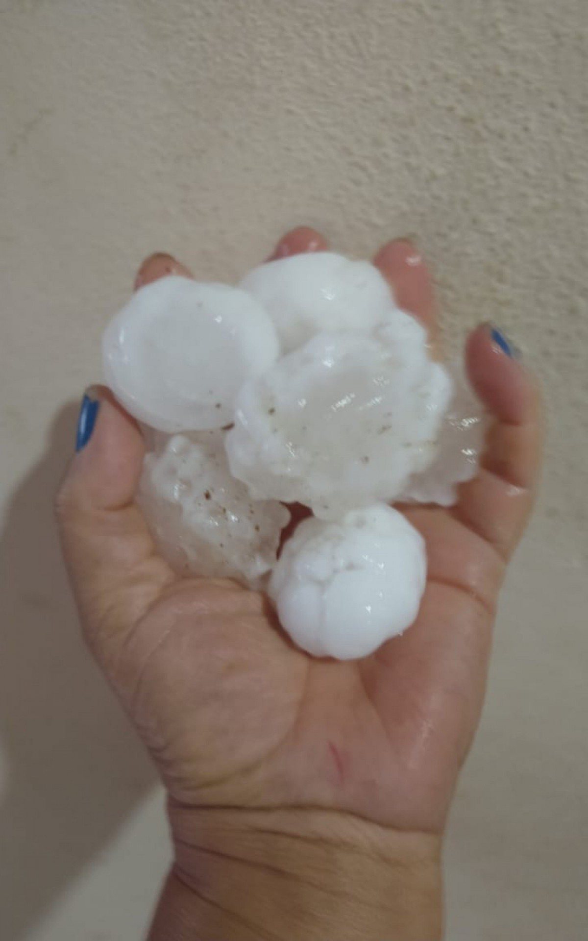 Laje do Muria&eacute;: Tempestade com granizo na noite de quarta-feira, 31.