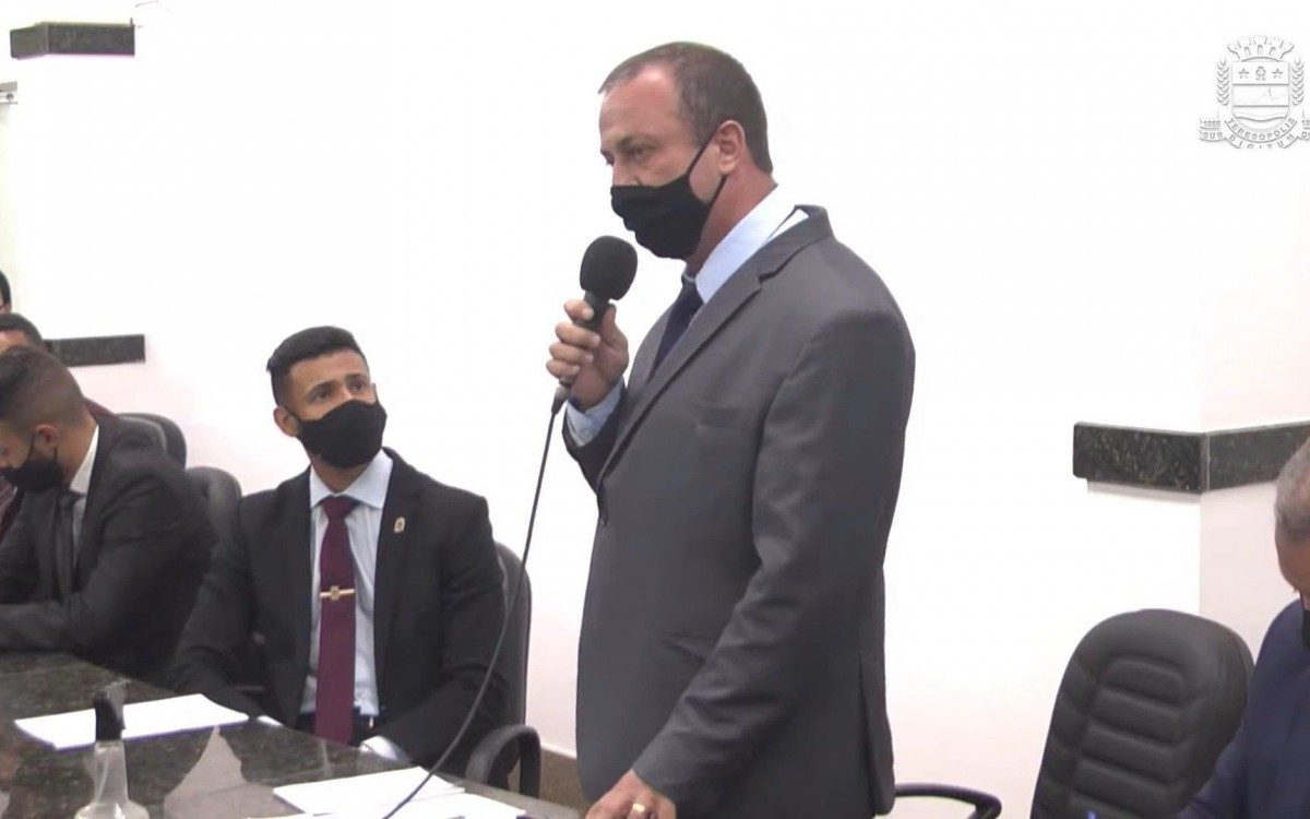 Vereador Rangel, autor do projeto da CPI, na sess&atilde;o que aprovou a abertura da comiss&atilde;o