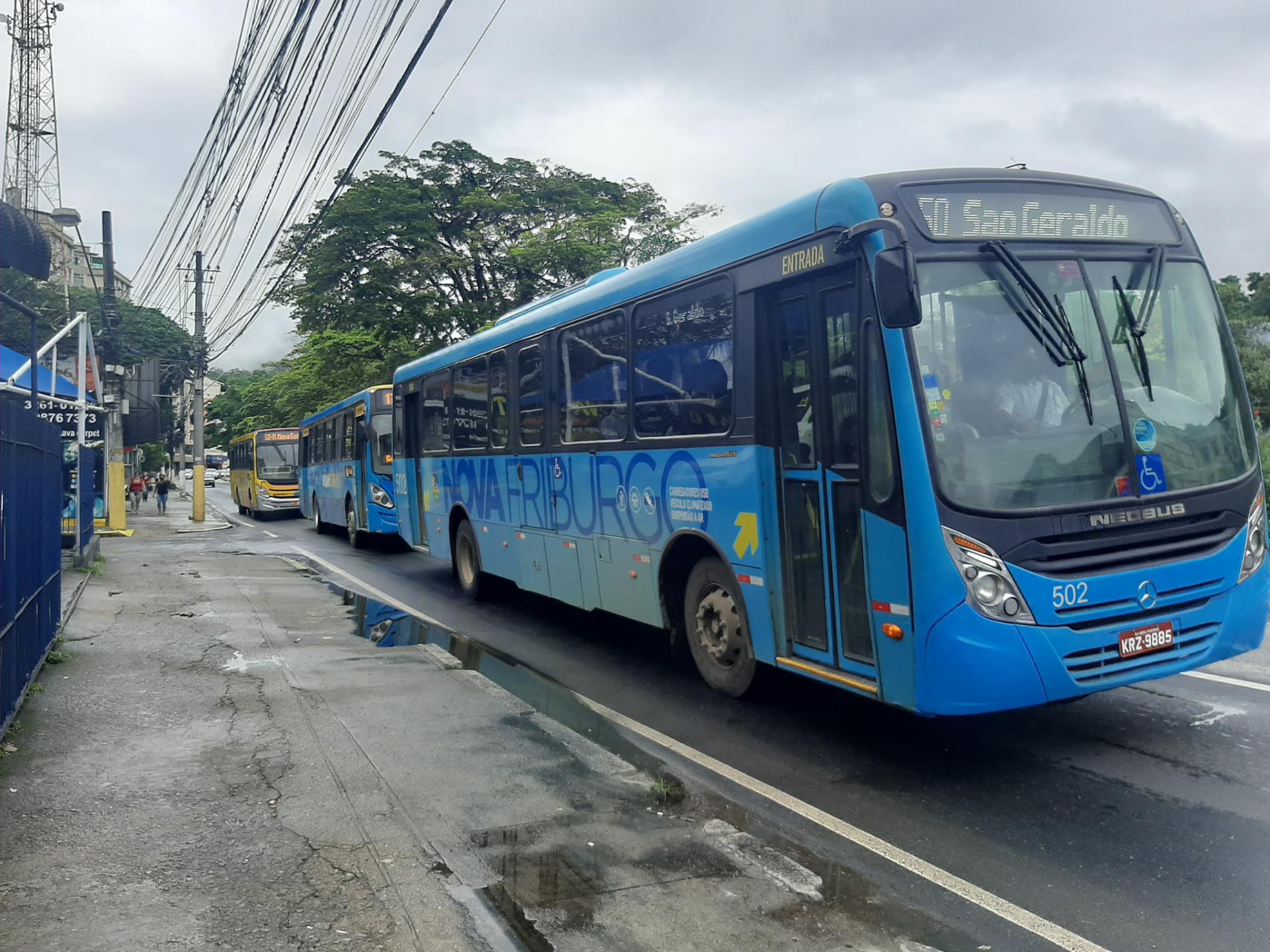 Prefeito de Nova Friburgo se re&uacute;ne com representantes do Sindicato dos Rodovi&aacute;rios
